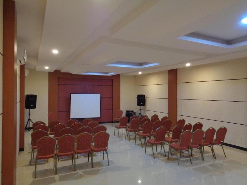 Grand Dian Hotel Slawi Tegal  Exterior foto